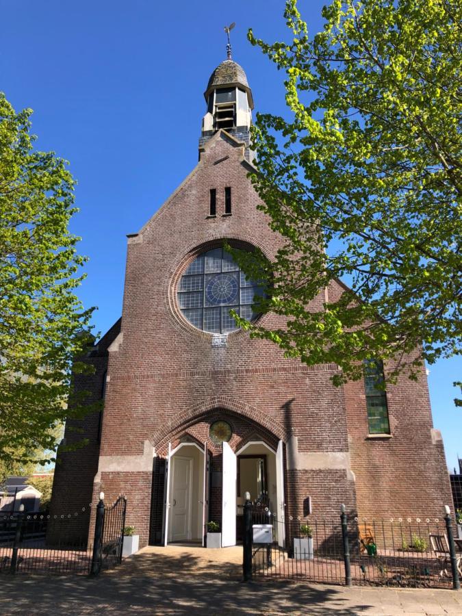 Church Conversion For A Unique Stay And Experience Rinsumageest Luaran gambar
